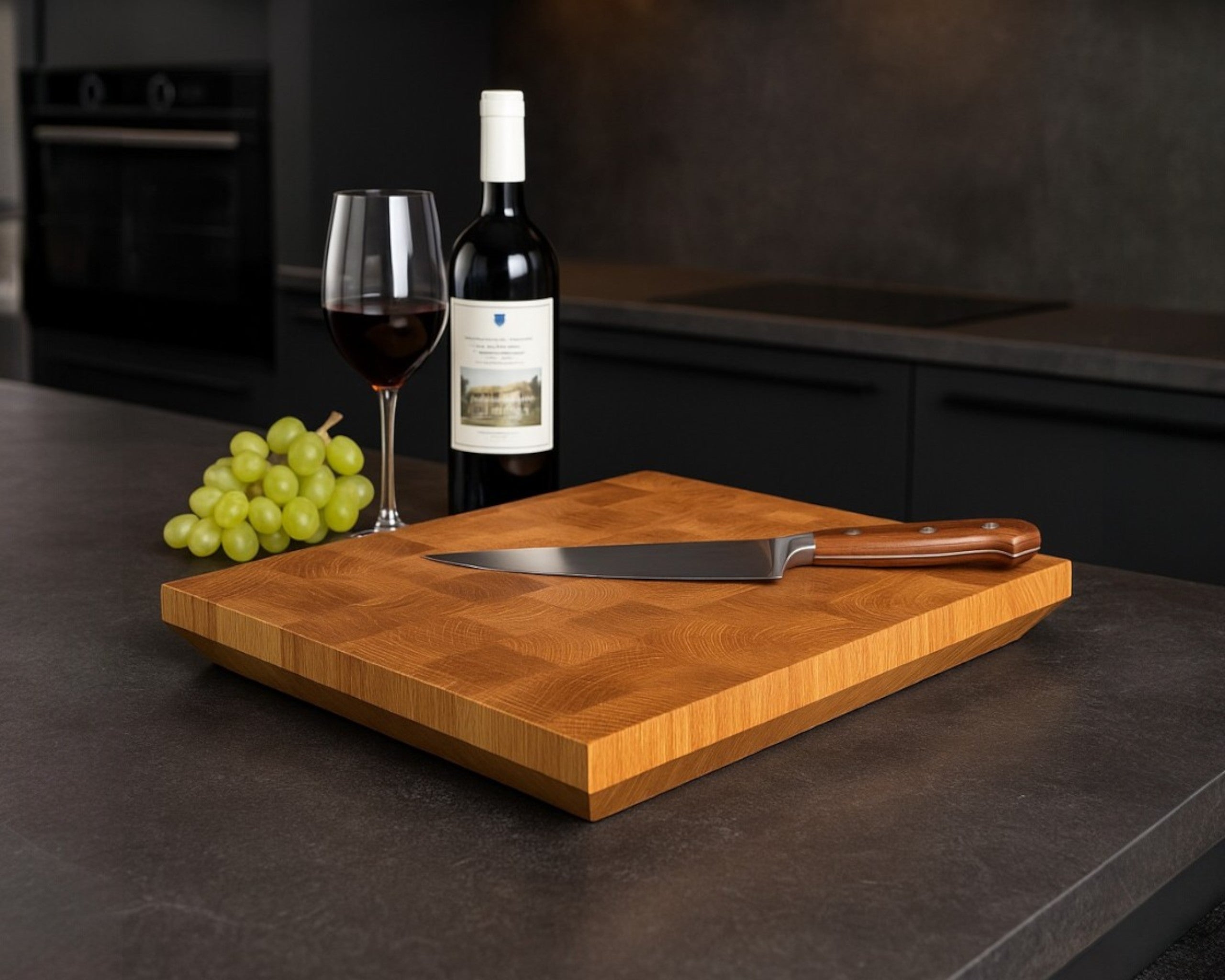 Eichenholz Stirnholz Schneidebrett Schweizer Kante in Handarbeit