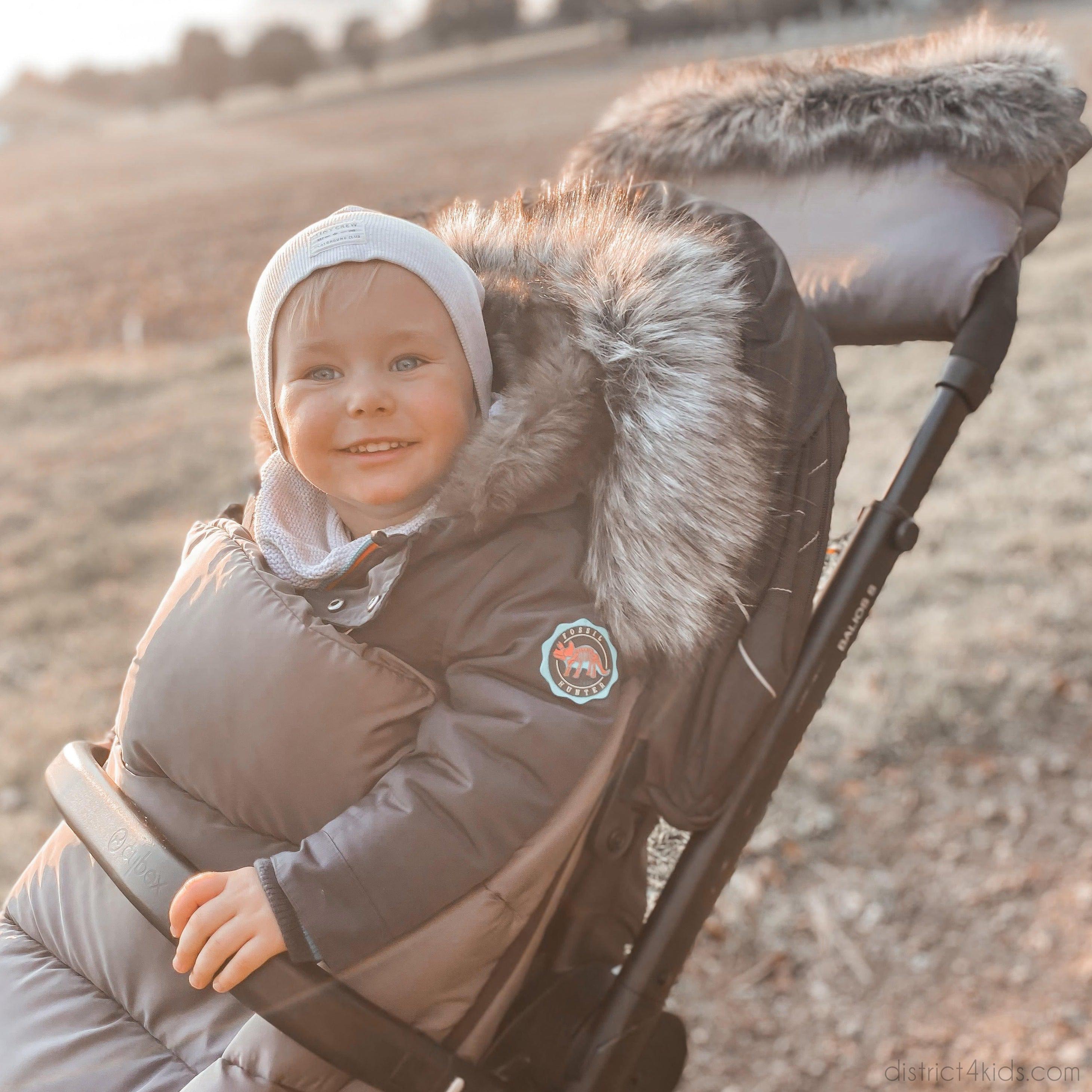 Winterfußsack wasserabweisend mit Fell – für Kinderwagen