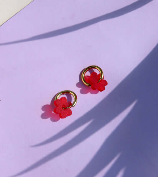 Rote Flower Edelstahl Hoops