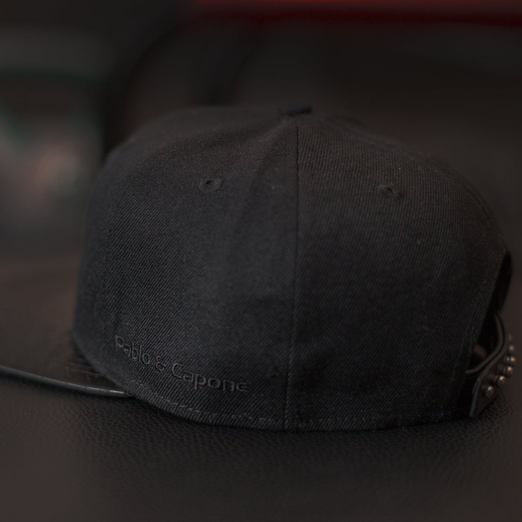 Leathersnap Cap - Black & Black