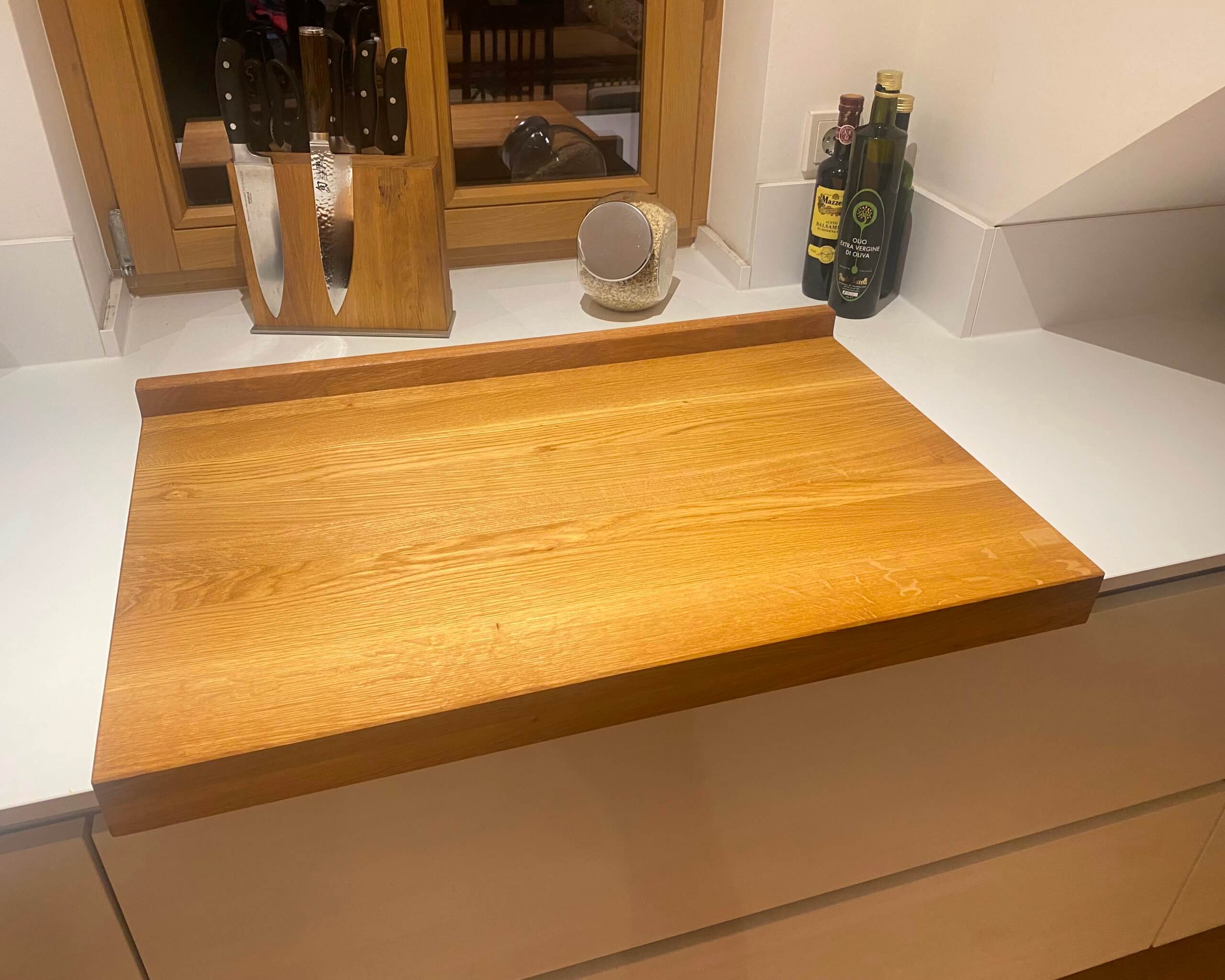 Eichenholz Backbrett / Arbeitsbrett in Handarbeit