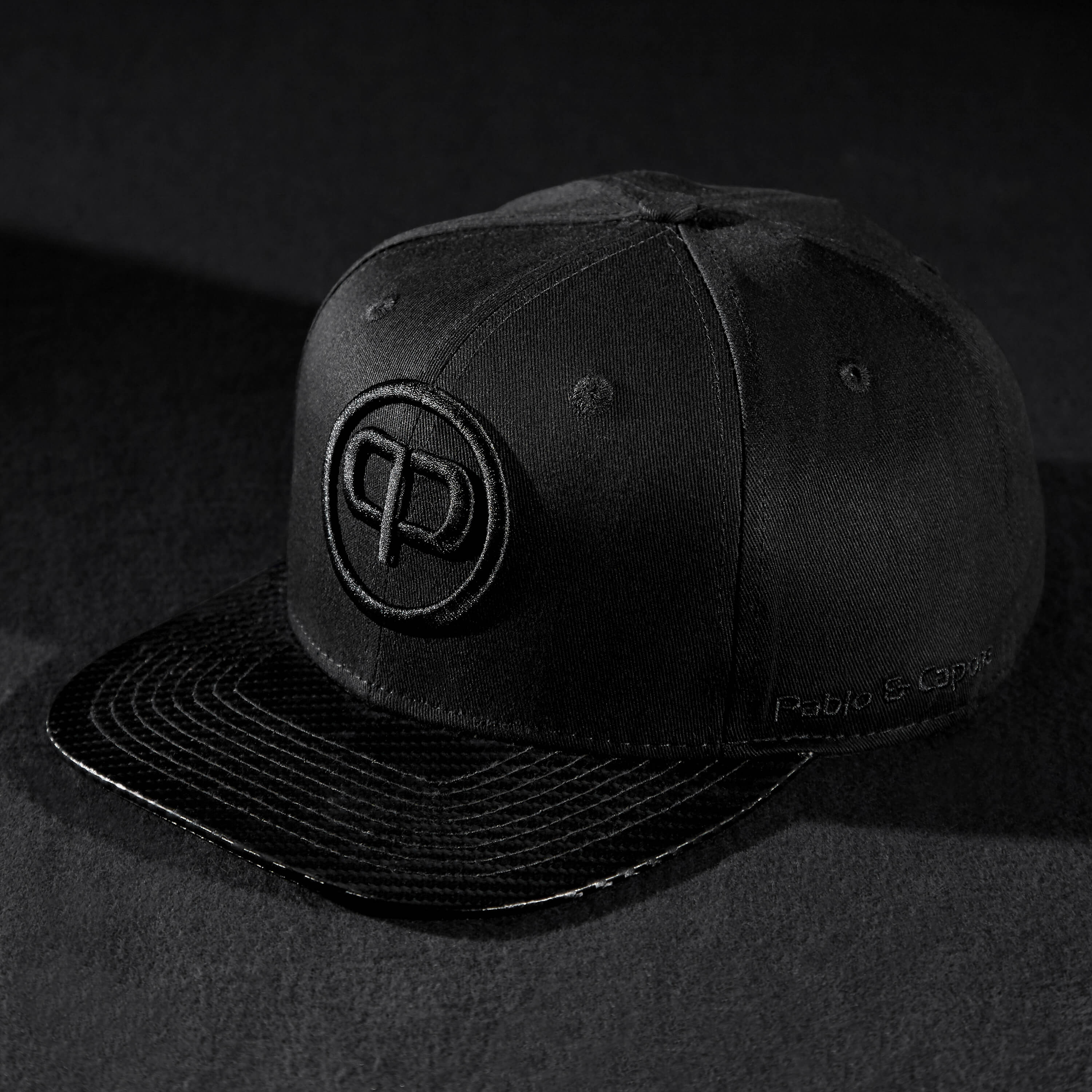 Snapback Cap - Black & Black Carbon