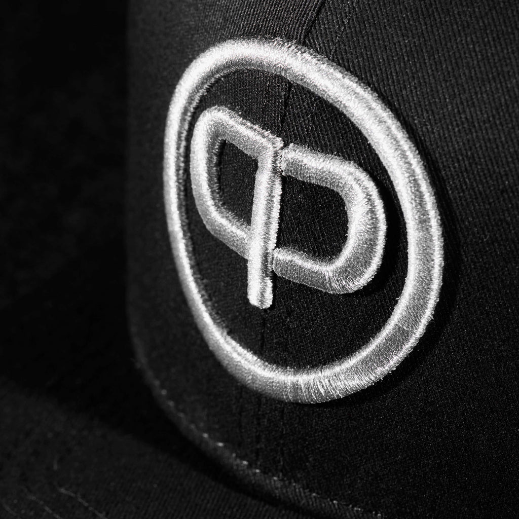 Snapback Cap - Black & Silver