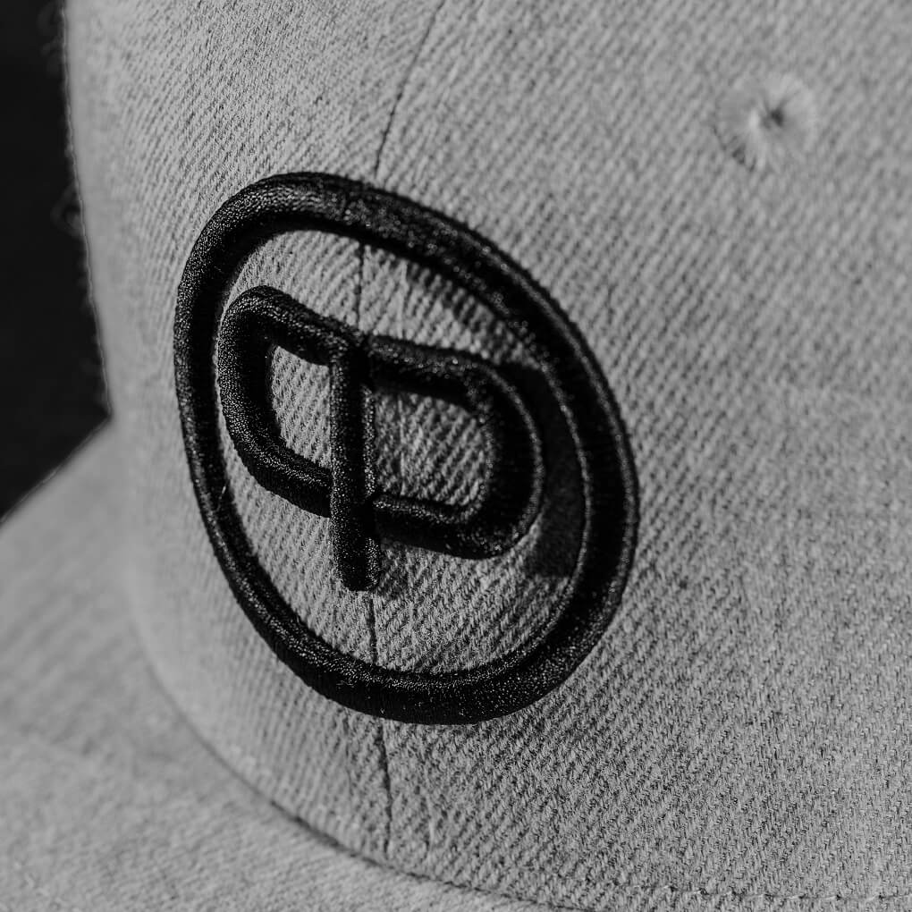 Snapback Cap - Grey & Black