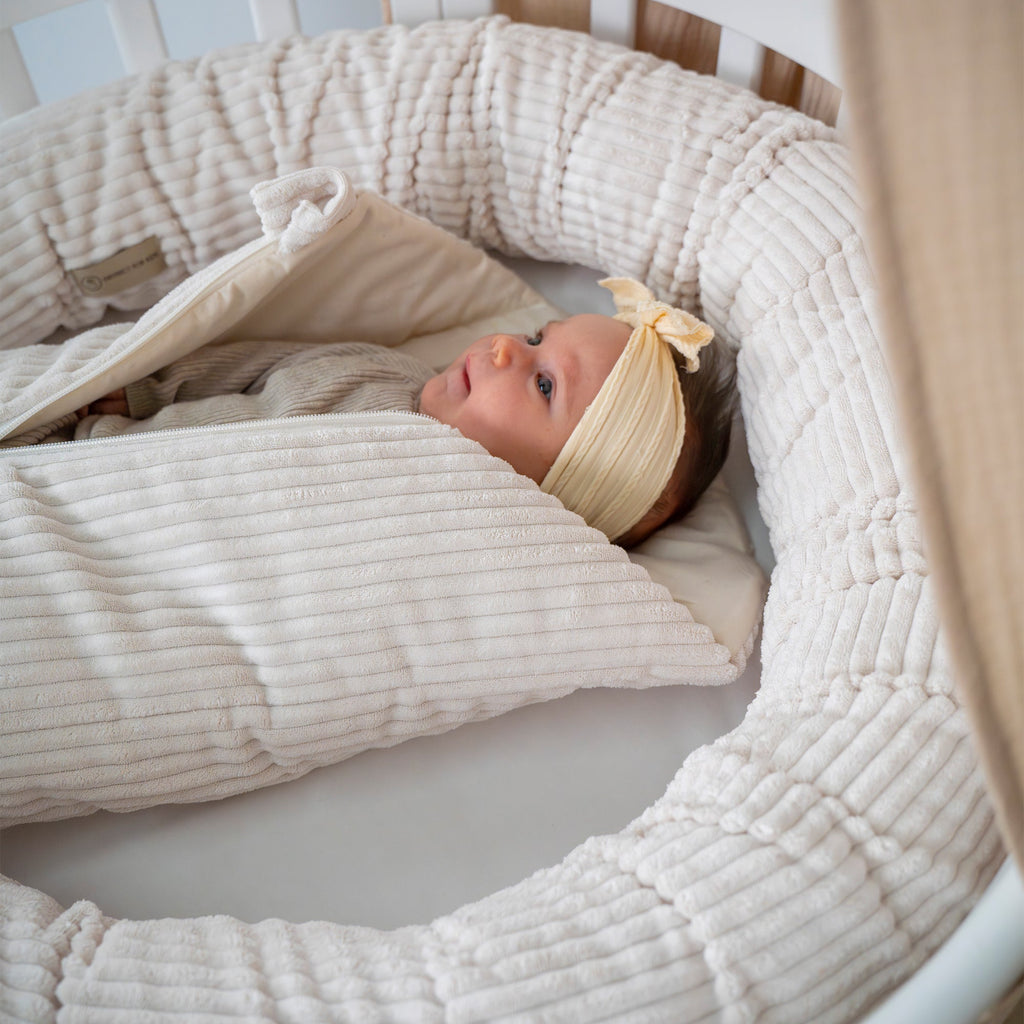 Pucksack Cord mitwachsend - Wärmender Ganzjahres Babyschlafsack