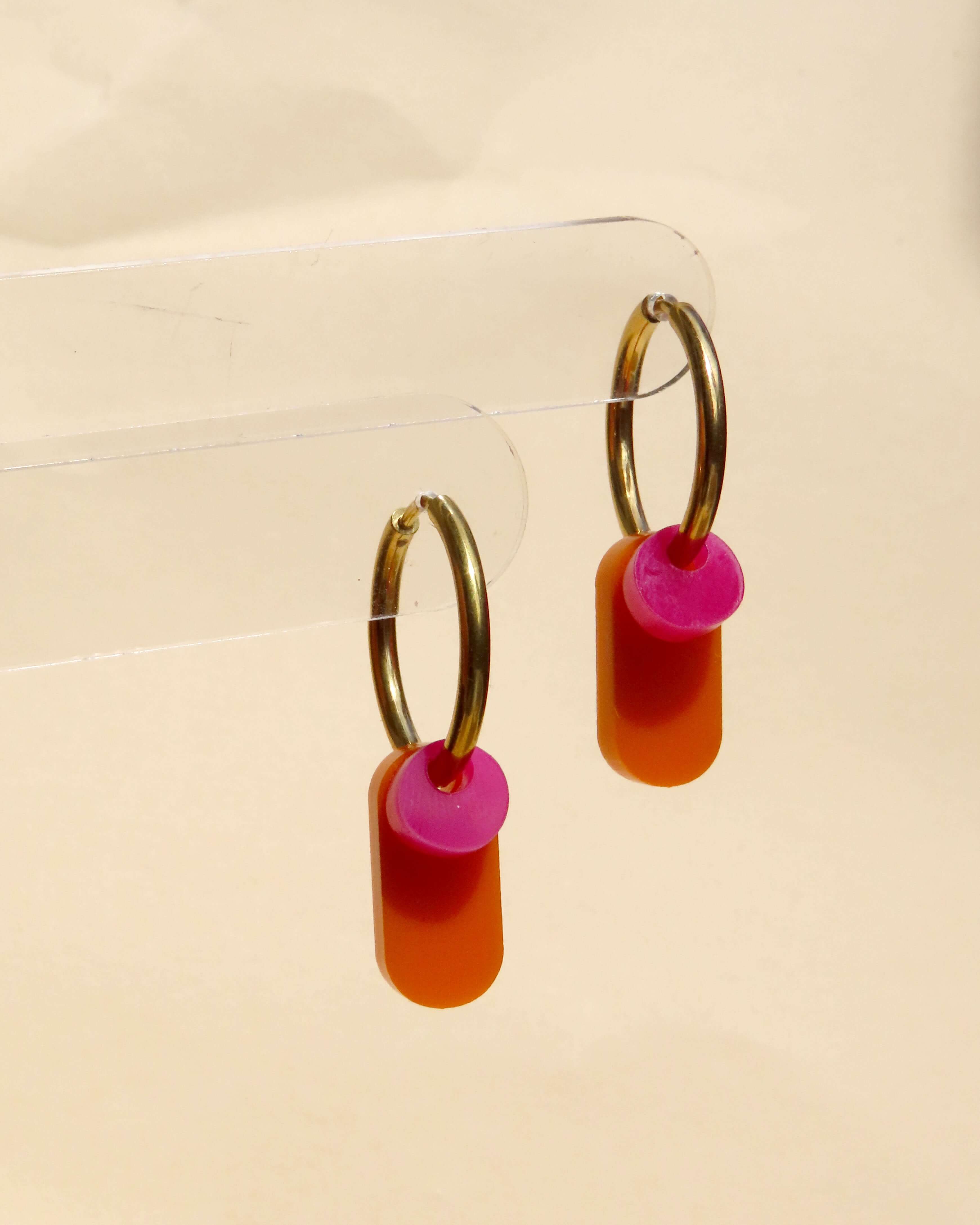 Dopamine Colors Creolen in orange/pink