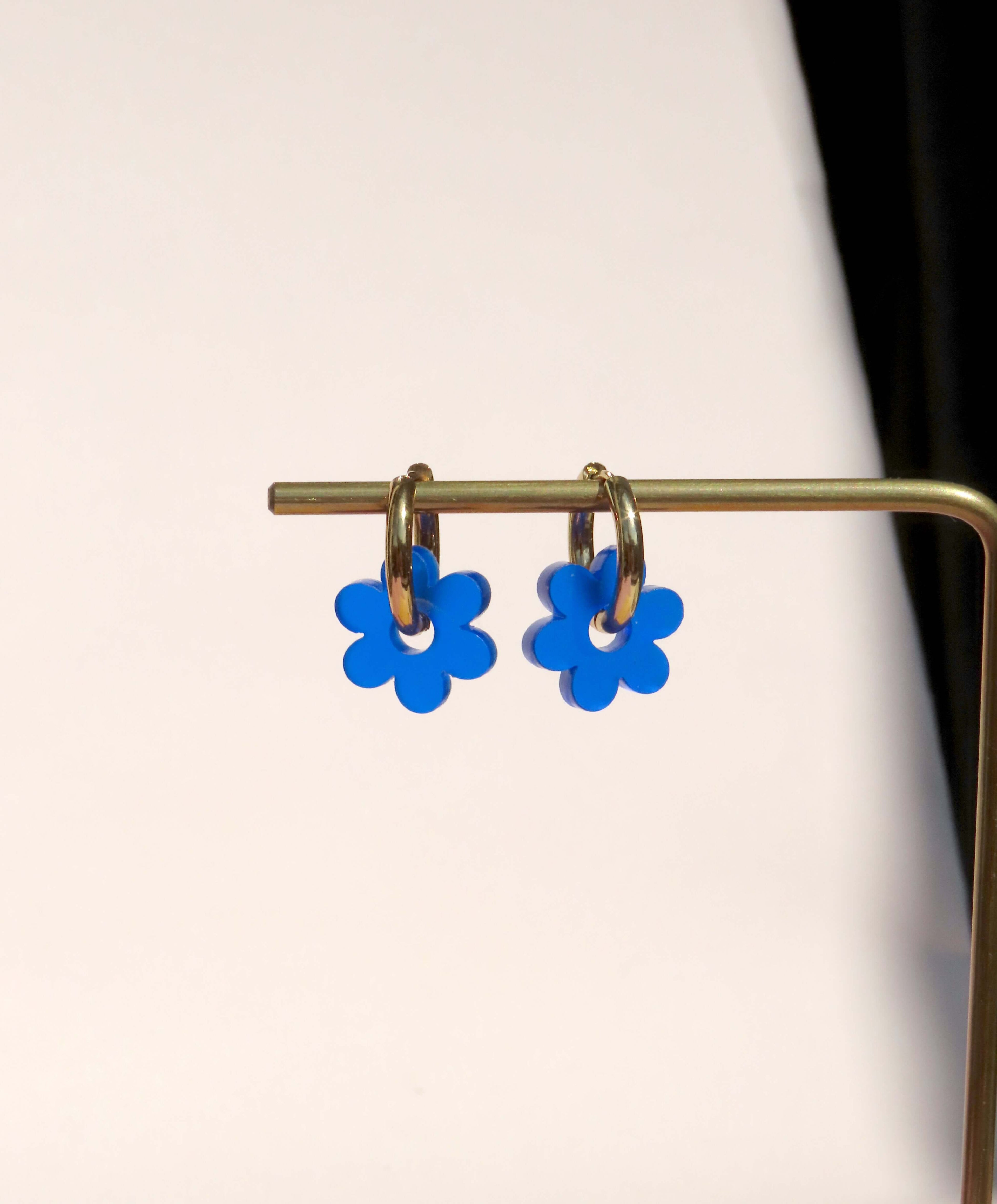 Royalblau Flower Edelstahl Hoops