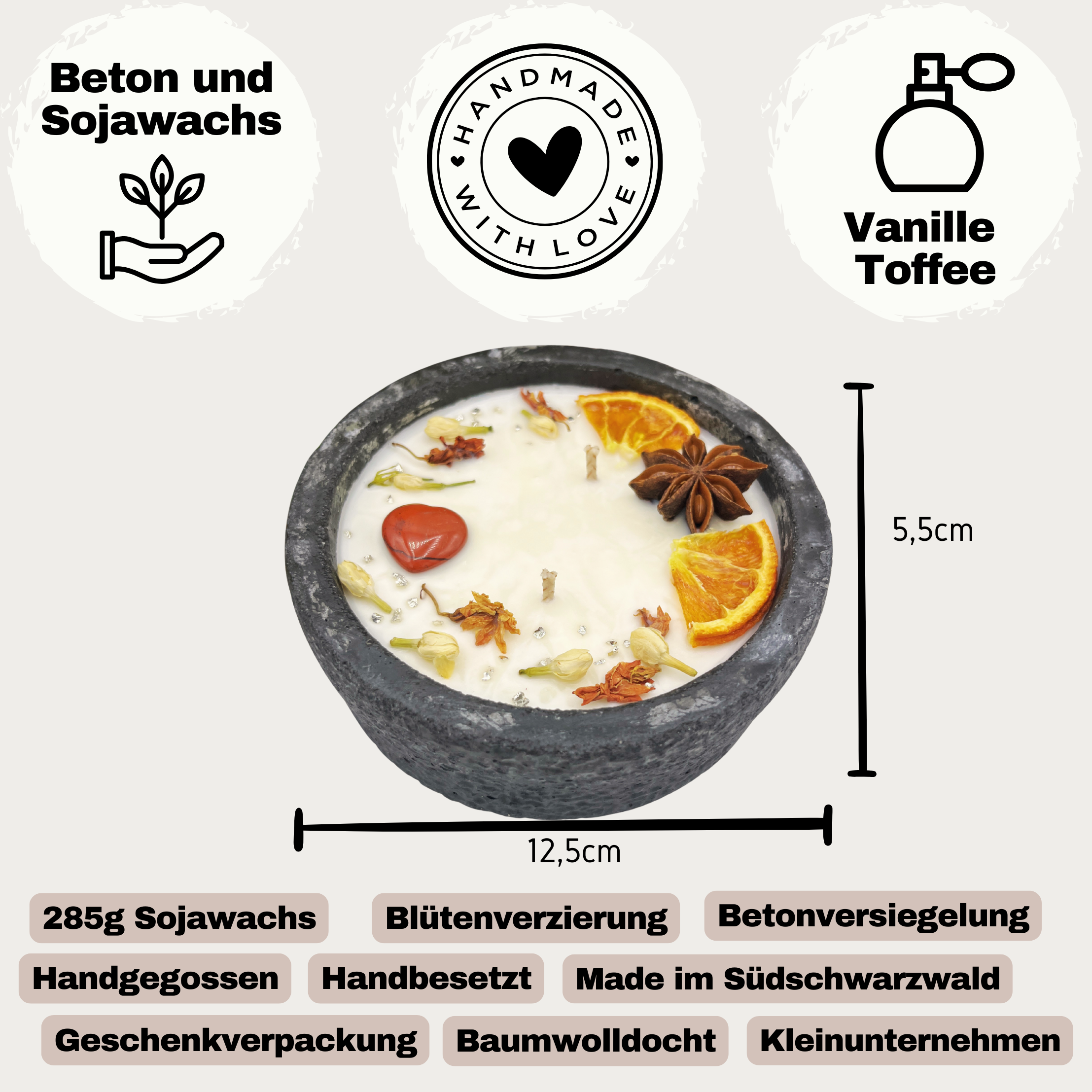 Betonkerze "Black Cinnamon" Stilvolle Sojawachskerze für Ihr Zuhause. Aromatherapie Kerze mit Blütenverzierung und HOCHWERTIGEM Baumwolldocht aus dem Südschwarzwald