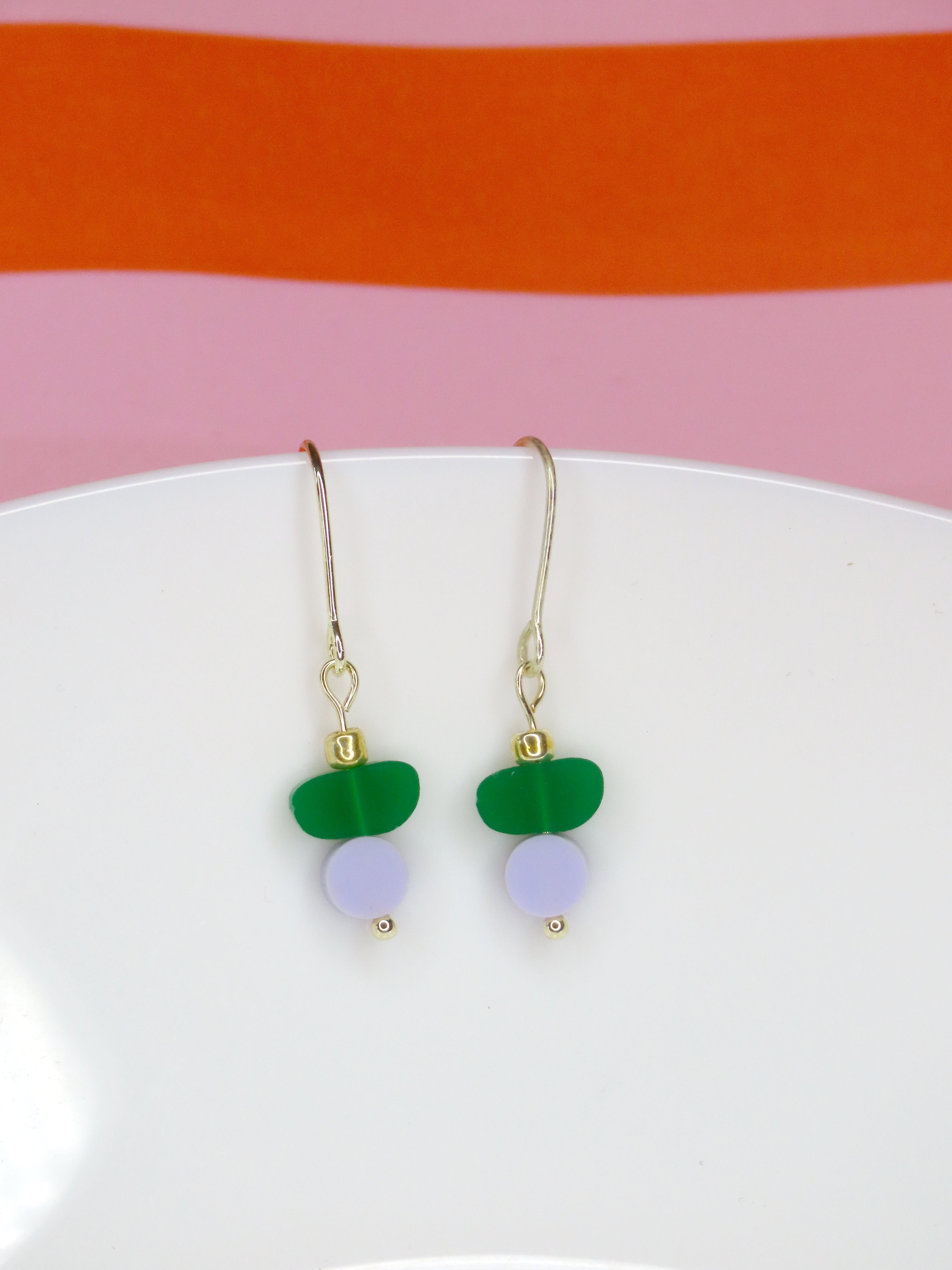 Color Treats Ohrringe in Matcha und Flieder mit gold filled Elementen