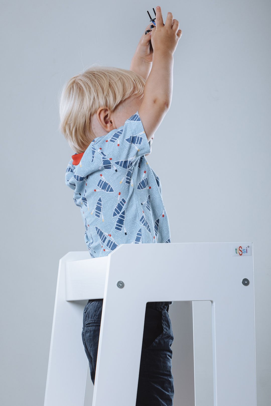 Lernturm Felix - Learning tower - Holz weiß | tiSsi® by Schmatzepuffer® "gratis personalisierbar"